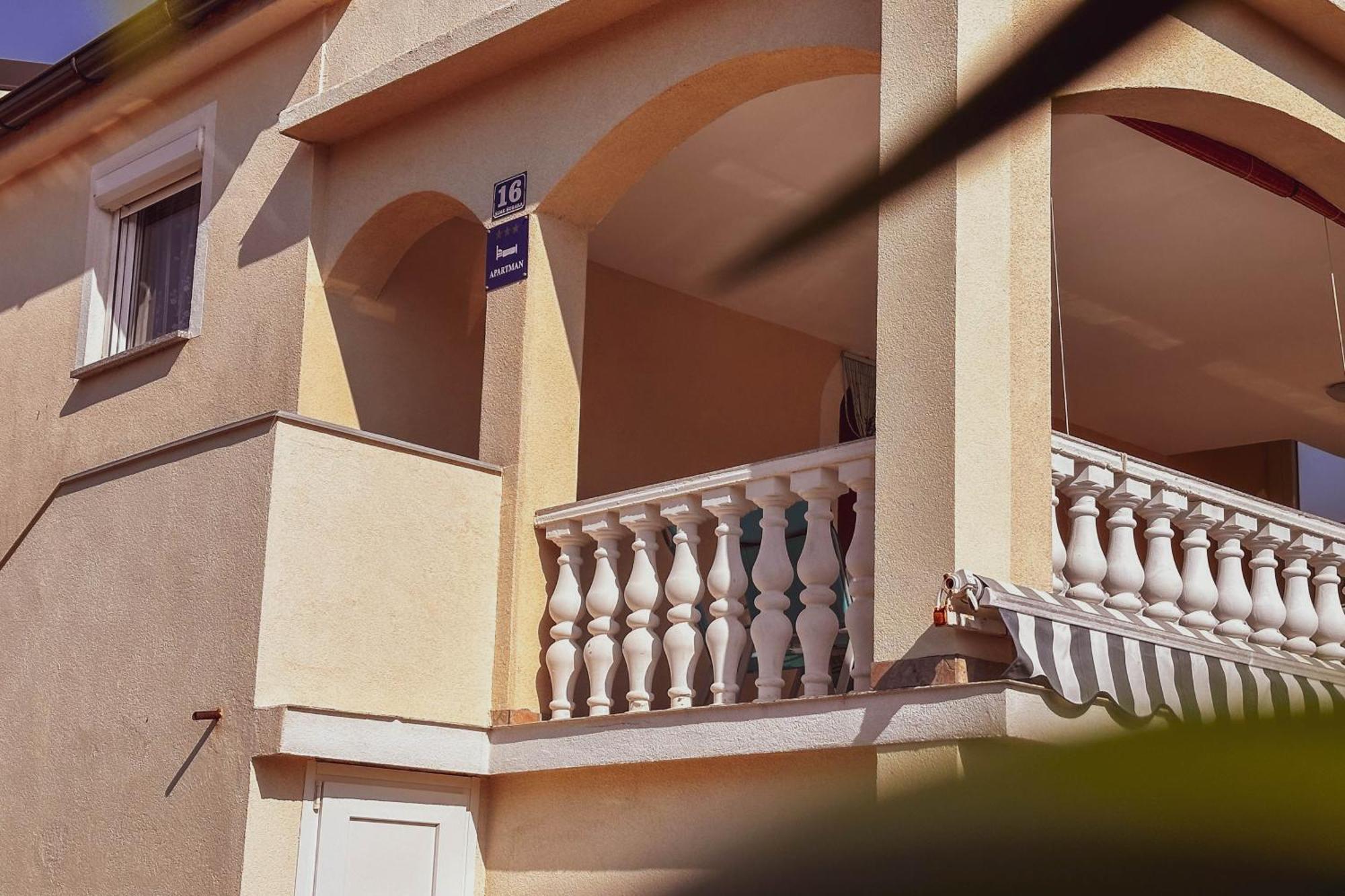 Apartmani Trupeljak Mandre Exterior foto